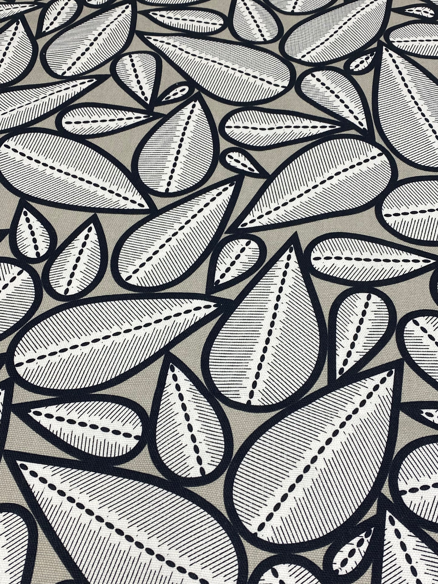 Tovaglia confezionata SIMONE